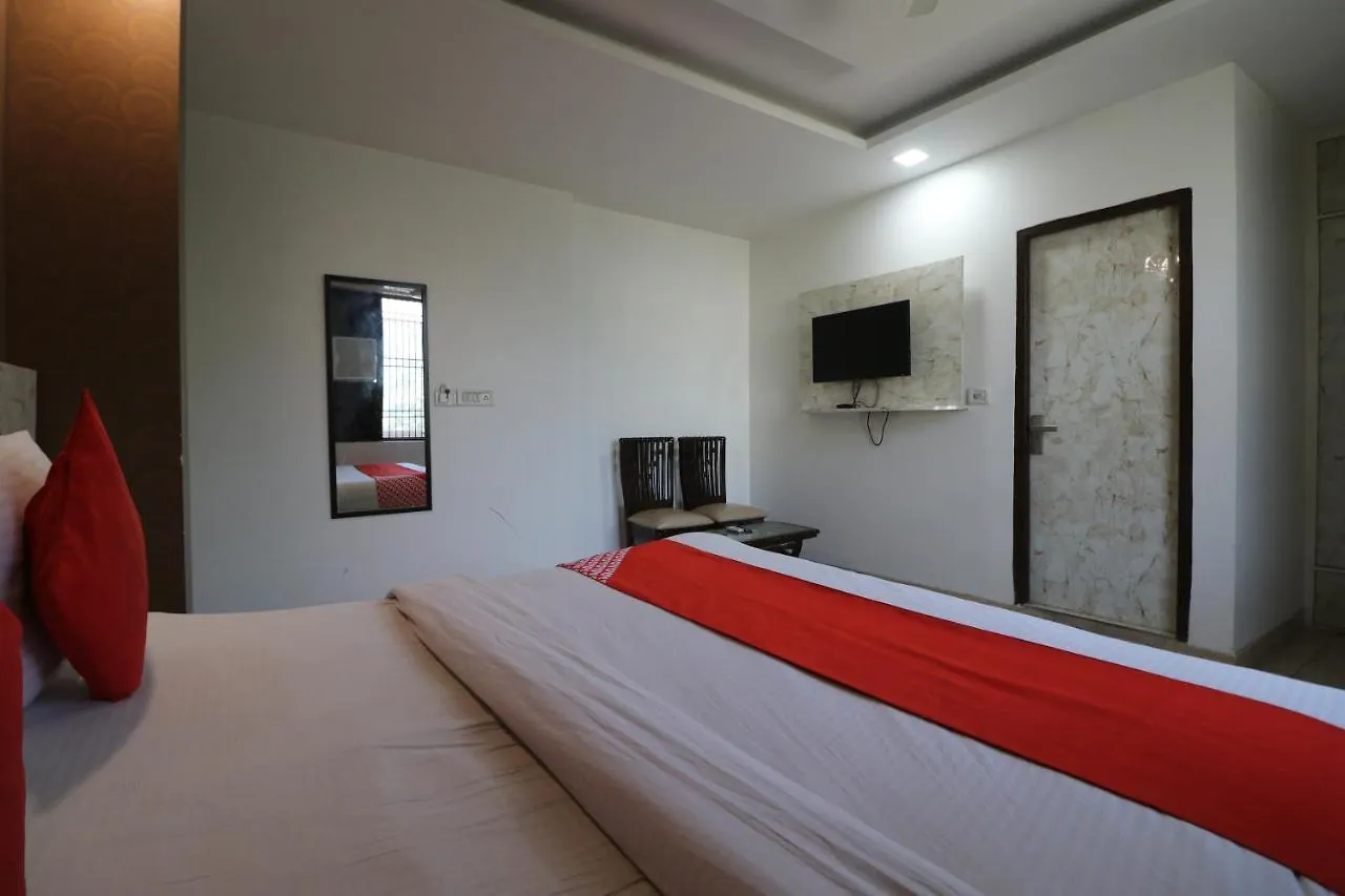 Hotel Airlift At Delhi Airport New Delhi