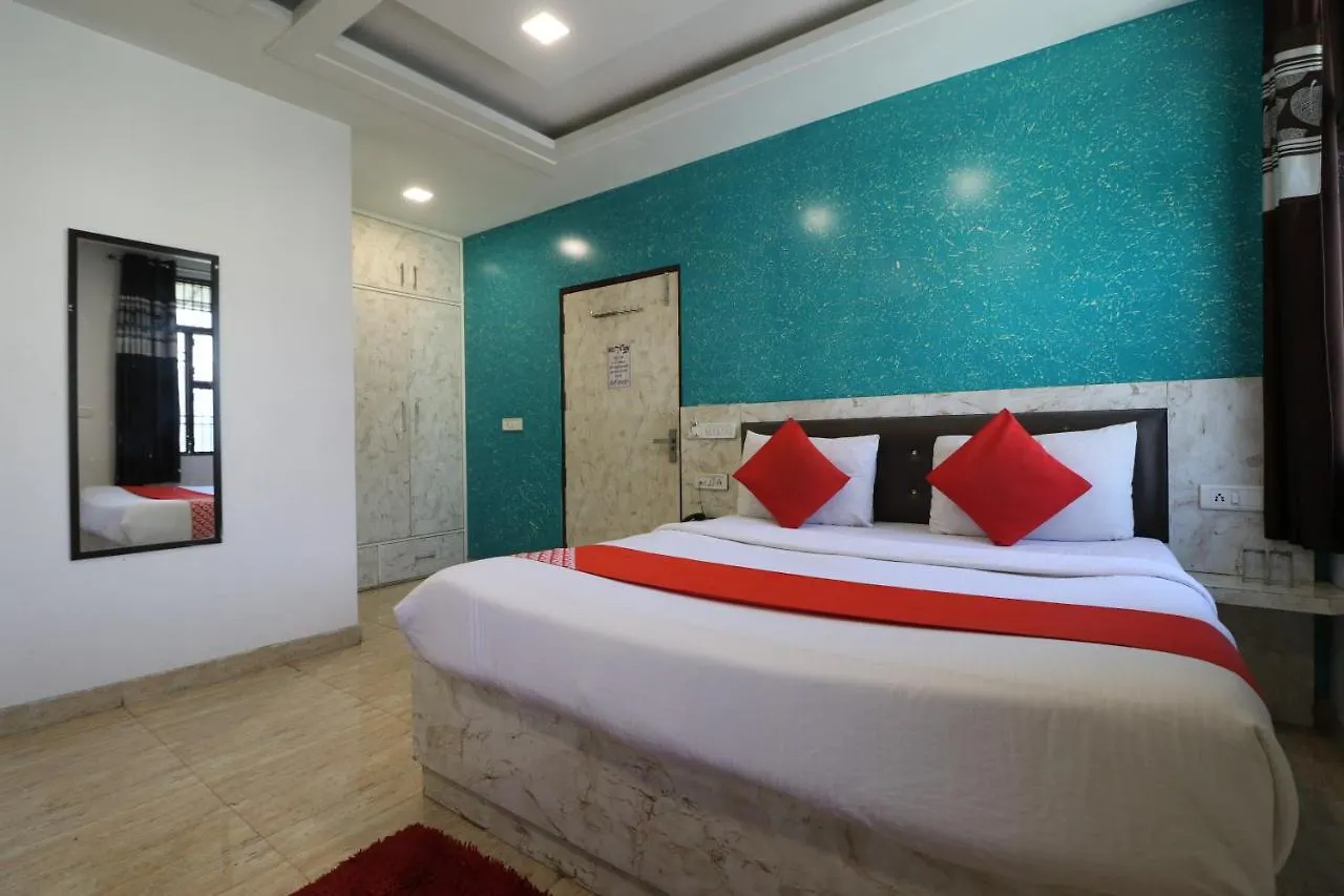 Hotel Airlift At Delhi Airport نيودلهي الهند