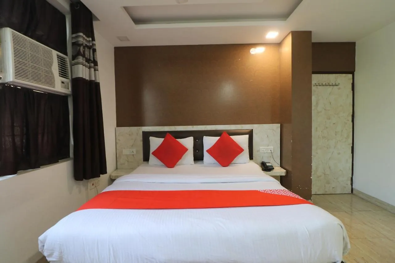 Hotel Airlift At Delhi Airport نيودلهي