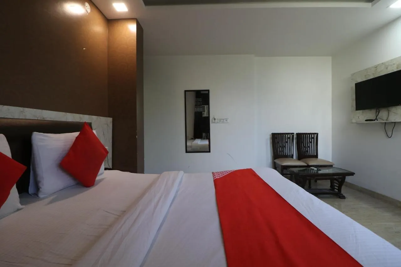 Hotel Airlift At Delhi Airport ニューデリー