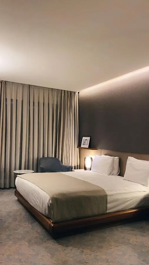 Hotel Airlift At Delhi Airport ニューデリー 3*,