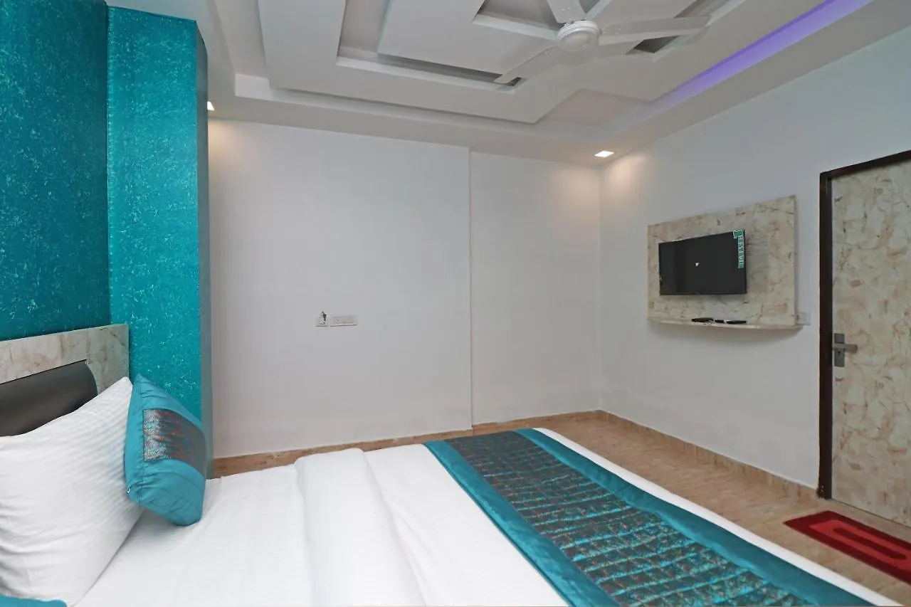 Hotel Airlift At Delhi Airport نيودلهي